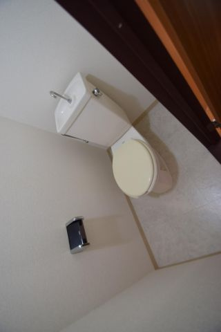 ロイヤルコート西船のトイレ|綺麗なトイレです