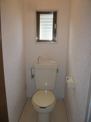 【トイレ】 | 第3しげるハイツ | 落ち着いた色調のトイレです