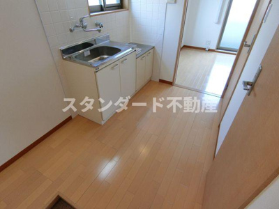 【キッチン】 | メゾンドアヴェルⅣ