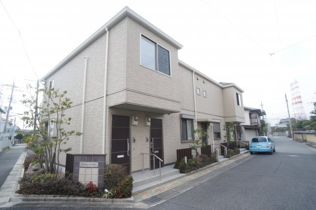 シャーメゾンＦＬＯＲＡＬのエントランス