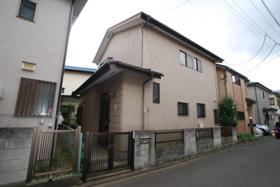 【外観】 | 所沢市上安松中古戸建 | 外壁塗装をお好きな色で塗り替えられます。