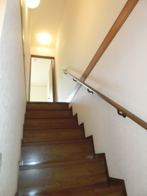 【内装】 | 富士ビューメゾンA | 富士ビューメゾンA　階段