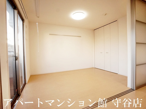 ブルーメンベートの寝室
