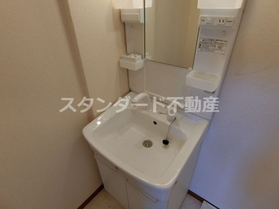 【独立洗面台】 | メゾンドアヴェルⅢ