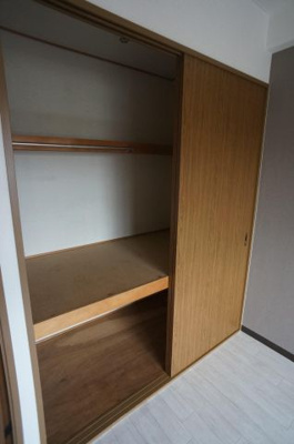 【収納】 | スタシオン鴫 | 洋室の収納です