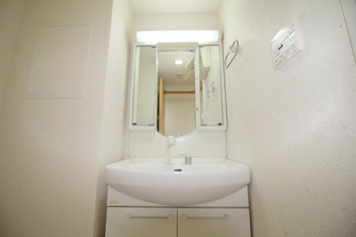 【独立洗面台】 | メゾンドフルール