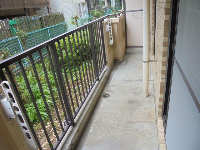 あとらす市川のバルコニー