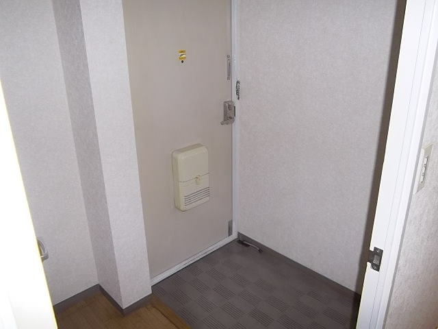 あとらす市川の玄関