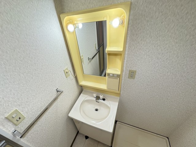 あとらす市川の独立洗面台