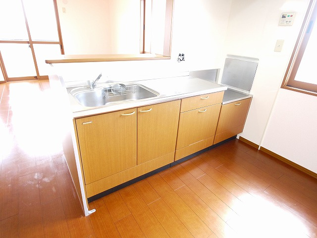 メゾンプレミール　Ａ棟のキッチン|キッチンでお料理をお楽しみください