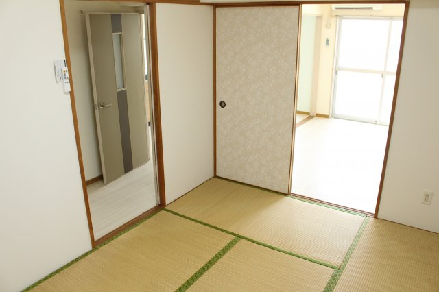 ファミール中村の和室|※別室の写真です。