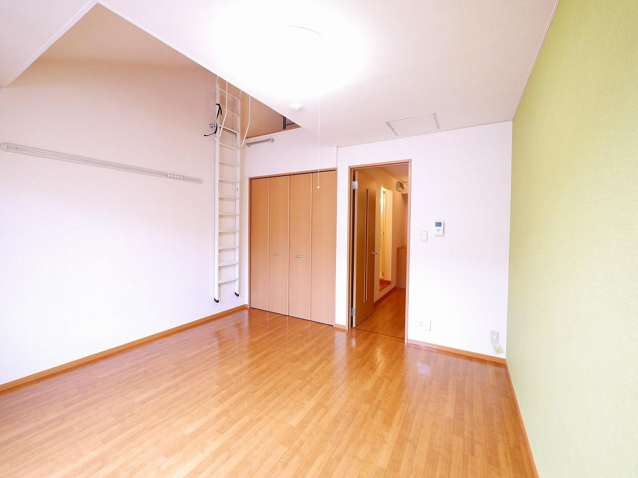 ピノヴェルデの洋室|きれいな洋室です
