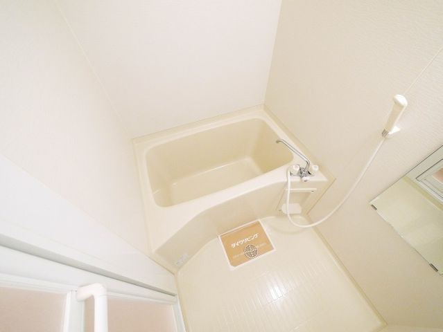 ピノヴェルデの浴室|日々の疲れを癒すお風呂付です
