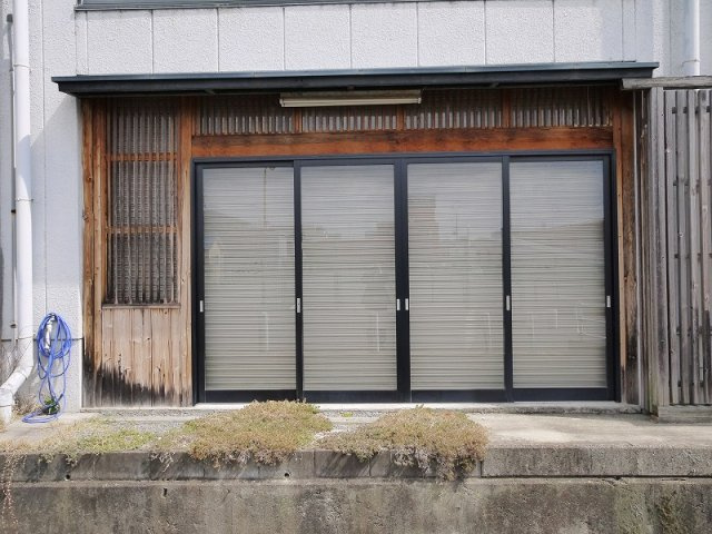 西九条町3丁目倉庫のエントランス