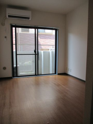 【居間・リビング】 | スカイコート横浜弘明寺