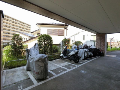 【その他共用部分】 | アルファシティ金沢八景Ａ館 | バイク置き場