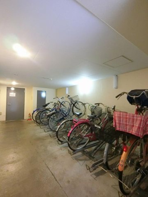 【その他共用部分】 | グランステイツ横濱 | 駐輪場