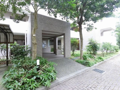 【エントランス】 | サザンヒルズ竹山8番館