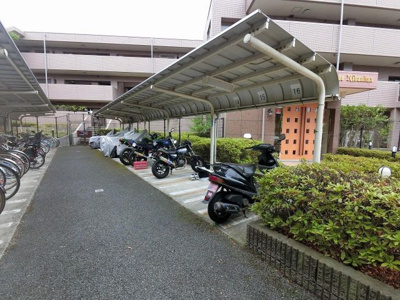 【その他共用部分】 | クリオ市ヶ尾弐番館 | バイク置き場