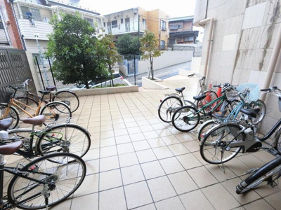 【その他共用部分】 | グランシティ南馬込 | 駐輪場