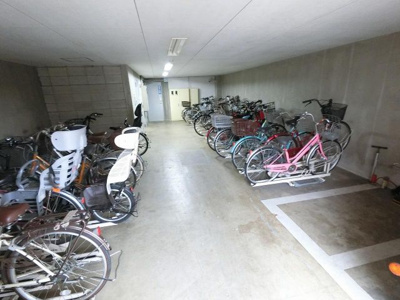 【その他共用部分】 | グランシティ南馬込 | 駐輪場