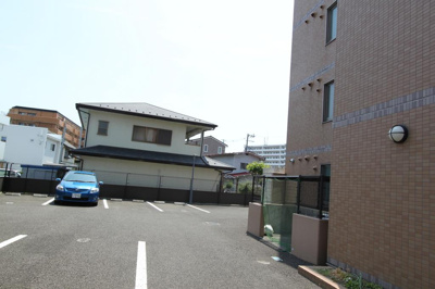 【駐車場】 | マックス河原町駅