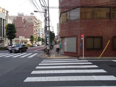 【周辺】 | ハウス金杉Ⅱ | ハウス金杉Ⅱ　建物前