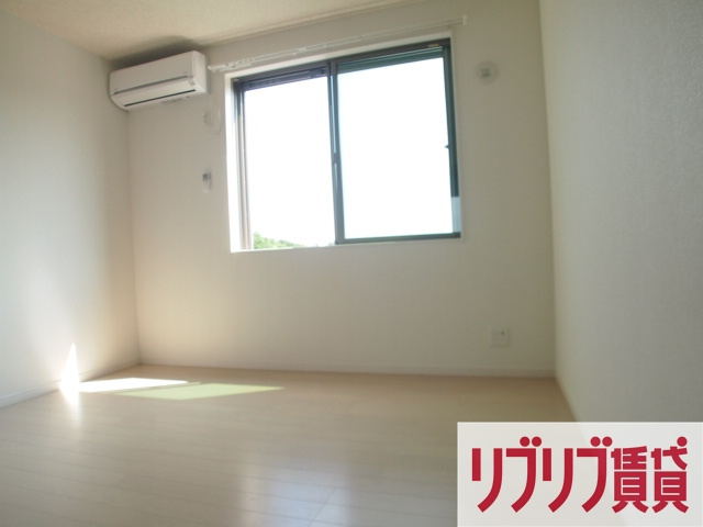 フォルビテッツァ松ヶ丘の居間・リビング