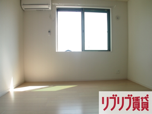 フォルビテッツァ松ヶ丘の居間・リビング