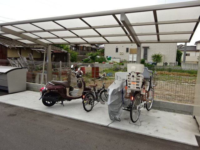 倉敷市中庄のタウンのその他共用部分|自転車置き場