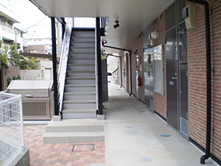 【エントランス】 | ラージヒルN