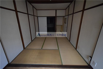 【寝室】 | 花園西町2丁目貸家