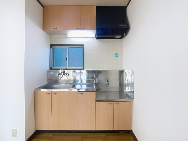 レジデンスアリーイコのキッチン