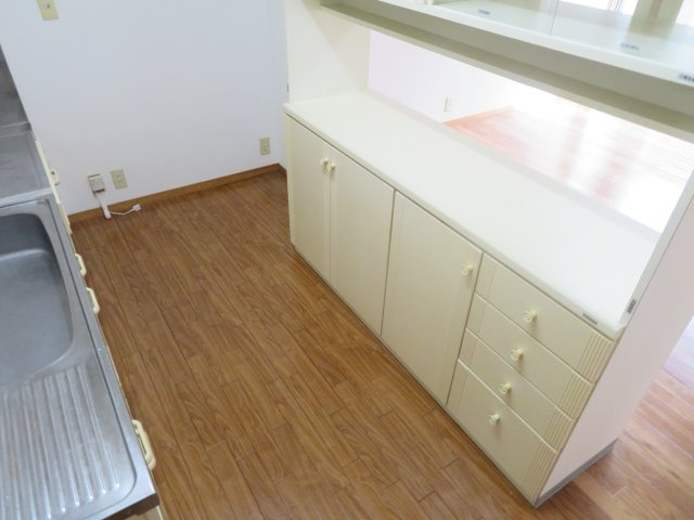 レジデンスベルツリーBのキッチン