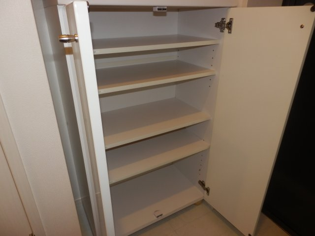 ガーデンヒルズ小白川の収納