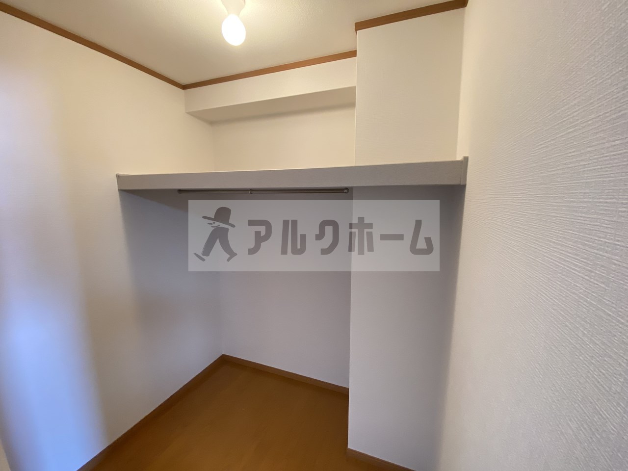 ピオニー久宝寺の内装|ピオニー久宝寺　ウォーキングクローゼット