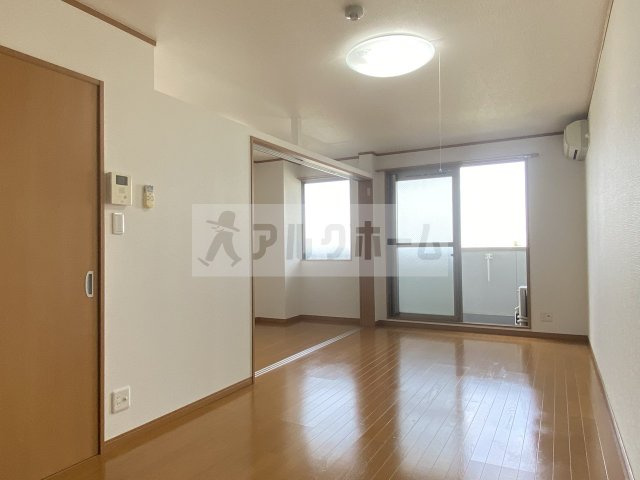 ピオニー久宝寺の居間・リビング|ピオニー久宝寺　リビングルーム