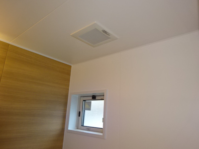 【浴室】 | KadoyakanC | 浴室換気扇・窓