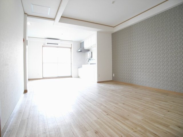  | Comfy鴻池新田駅前