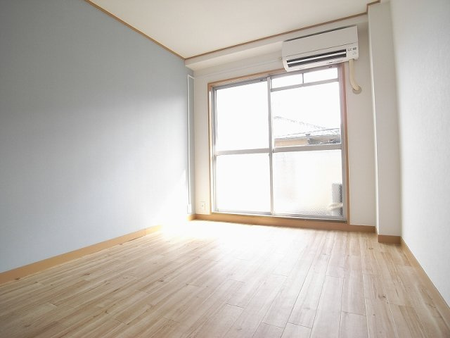  | Comfy鴻池新田駅前