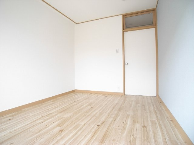  | Comfy鴻池新田駅前