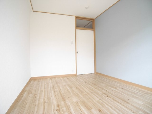  | Comfy鴻池新田駅前