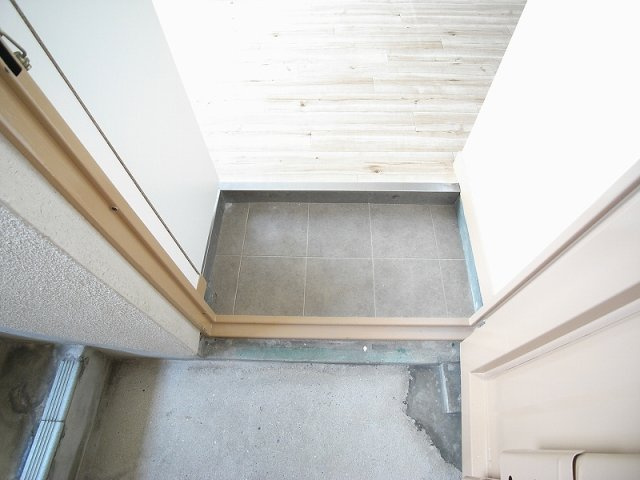  | Comfy鴻池新田駅前