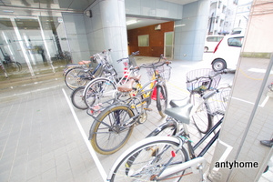 レバンガ天神橋AP　仲介手数料無料の駐車場