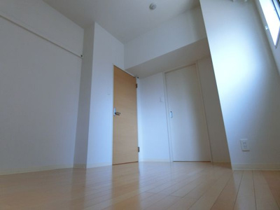 【洋室】 | フェビエンローズ