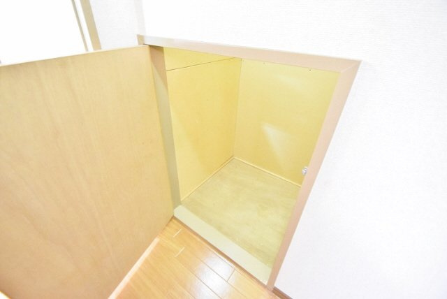 プラーティット本中山の収納|階段下収納