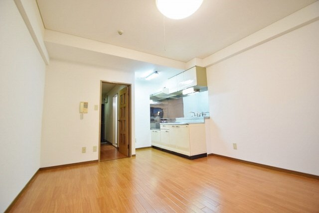 プラーティット本中山の設備|照明器具付