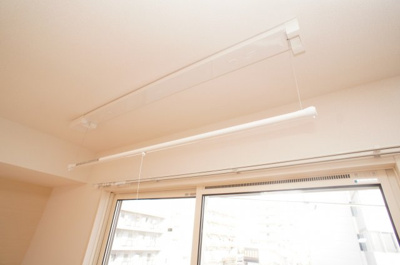 【設備】 | グランソレイユ | 部屋干しユニット