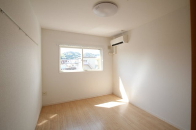 【寝室】 | リバーサイドヴィラⅡ