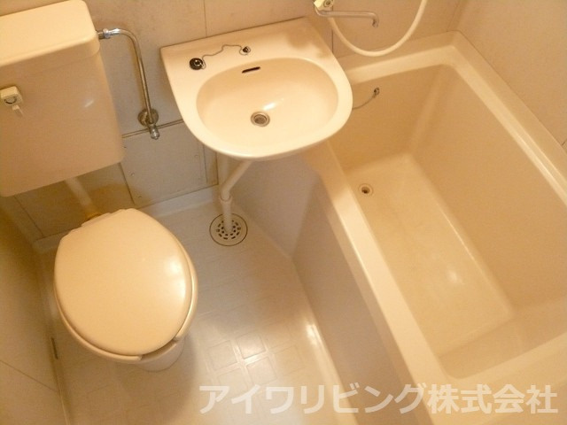 J・Kビルの浴室|【JKビル】